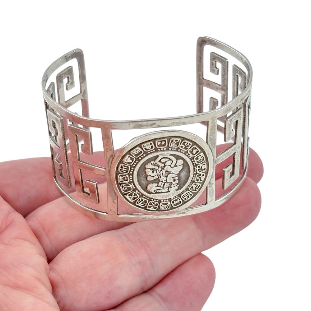 Vintage Mexican Sterling Silver 925 Aztec Mayan Medallion Cuff Bracelet 7.5"